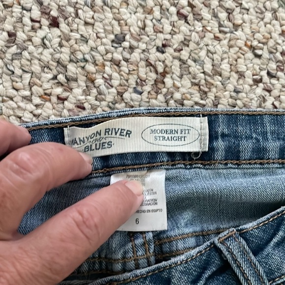 Canyon River Blues Denim Flare Jeans. Size 6 - Picture 3 of 11